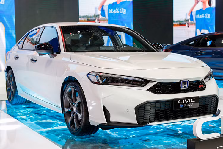 Diem mat loat oto hybrid chao san thi truong Viet nam 2024-Hinh-5