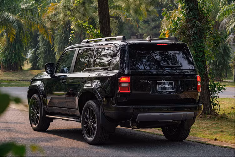Toyota Land Cruiser tang gia toi gan 300 trieu dong tai Viet Nam-Hinh-9