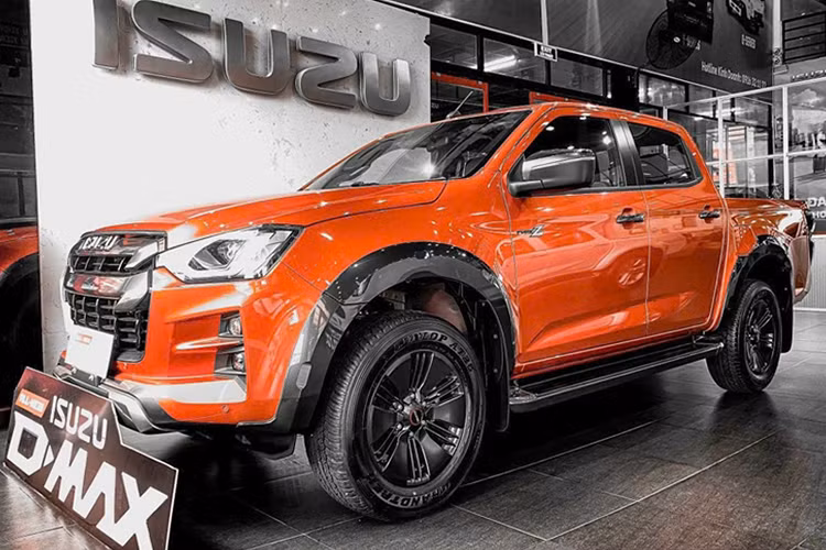 Loạt ôtô "ế chổng vó" Việt Nam tháng 4/2024, Toyota Corolla Cross lọt top - Hình 11 Loat oto