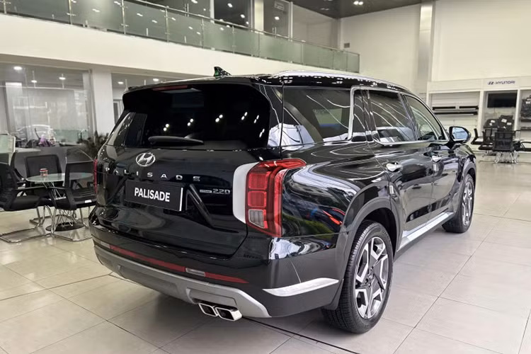 Hyundai Palisade tại Việt Nam giảm giá tới hơn 100 triệu đồng - Hình 3 Hyundai Palisade tai Viet Nam giam gia toi hon 100 trieu dong-Hinh-3