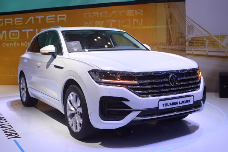 Loạt ôtô Volkswagen giảm giá tới hơn 300 triệu đồng sau Tết Loat oto Volkswagen giam gia toi hon 300 trieu dong sau Tet