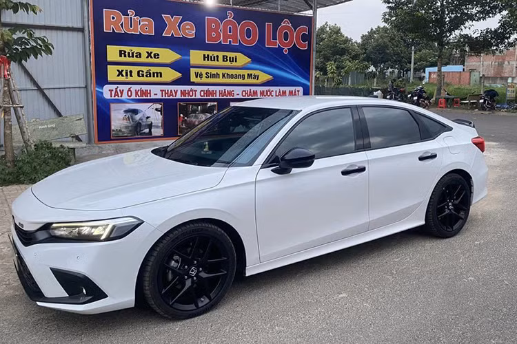 Những bê bối ôtô lỗi, hỏng tại Việt Nam năm 2023, từ Porsche đến Toyota - Hình 11 Nhung be boi oto loi, hong tai Viet Nam nam 2023, tu Porsche den Toyota-Hinh-11