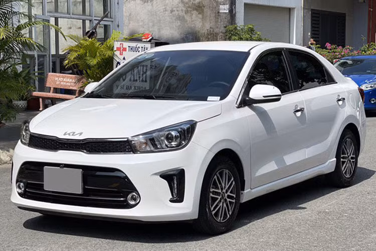 Top ôtô giảm giá vẫn ế ẩm nhất thị trường Việt tháng 3/2025 - Hình 7 Top oto giam gia van e am nhat thi truong Viet thang 3/2025-Hinh-7