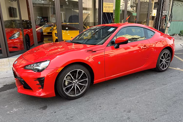 Cuong Do la “chot ha” xe the thao Toyota 86 hang hiem, gia mem-Hinh-3