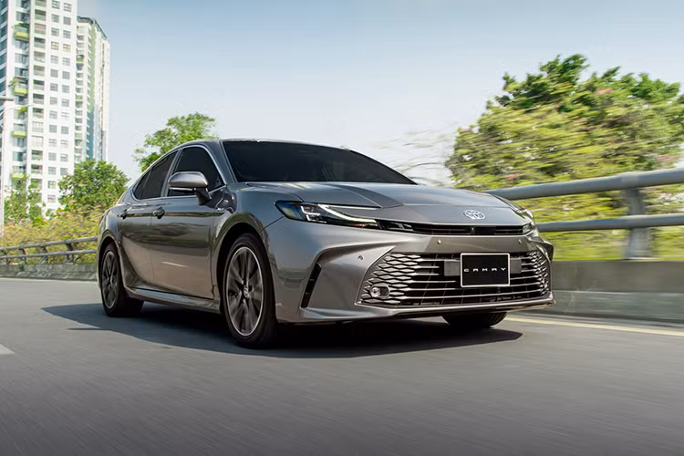 Toyota tại Việt Nam bán xe ế ầm, kém hơn cả tháng nghỉ Tết - Hình 2 Toyota tai Viet Nam ban xe e am, kem hon ca thang nghi Tet-Hinh-2