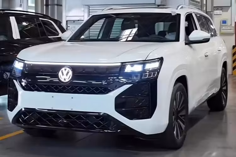 Volkswagen Teramont Pro 2025 sắp bán "sát vách" Việt Nam lộ diện - Hình 4 Volkswagen Teramont Pro 2025 sap ban