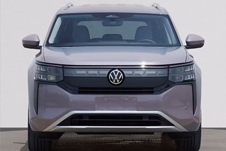 Volkswagen Teramont Pro 2025 sắp bán "sát vách" Việt Nam lộ diện - Hình 7 Volkswagen Teramont Pro 2025 sap ban