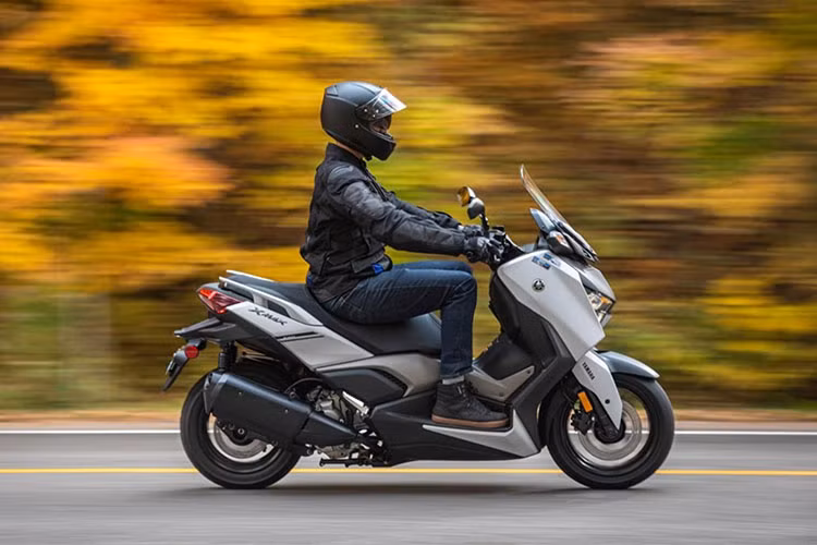 Yamaha XMAX 300 2025 "ăn xăng" 3,26 lít/100km sắp về Việt Nam? - Hình 10 Yamaha XMAX 300 2025