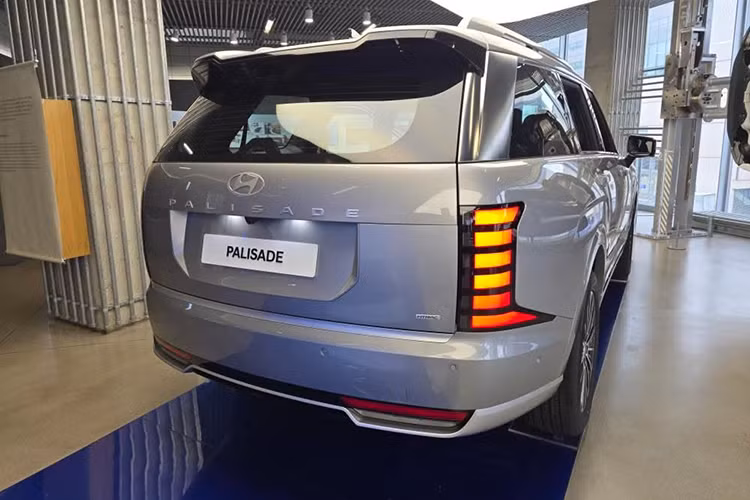 Hyundai Palisade 2025 từ 851 triệu đồng sắp về Việt Nam "cháy hàng" - Hình 12 Hyundai Palisade 2025 tu 851 trieu dong sap ve Viet Nam