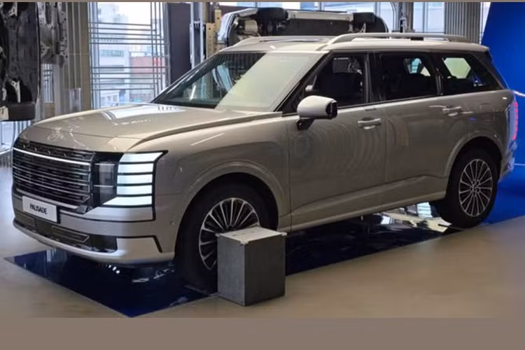 Hyundai Palisade 2025 từ 851 triệu đồng sắp về Việt Nam "cháy hàng" - Hình 13 Hyundai Palisade 2025 tu 851 trieu dong sap ve Viet Nam