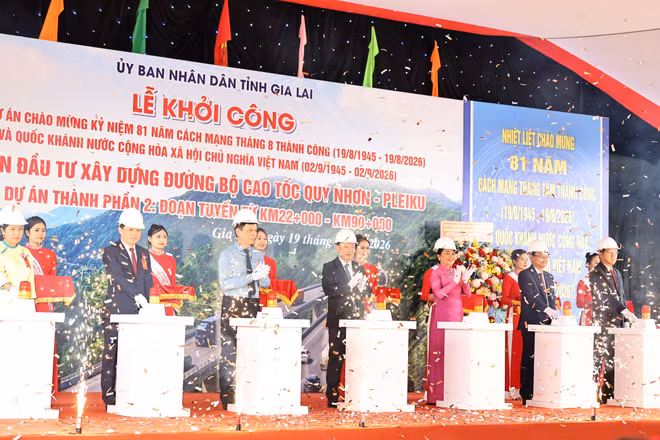 Gia Lai khởi công Dự án thành phần 2 Cao tốc chào mừng CMT8 và Quốc khánh 2/9