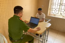 Bị bắt khẩn cấp sau khi gây tai nạn chết người rồi bỏ trốn
