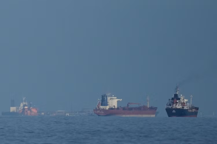 ap26102802553726.jpg