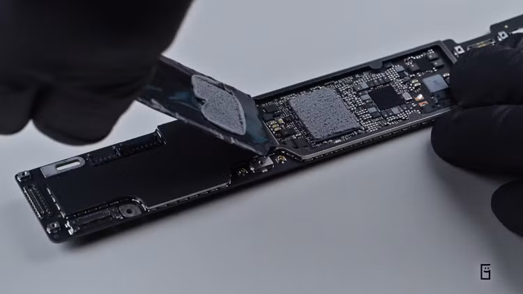 macbook-neo-storage-upgrade-3.jpg