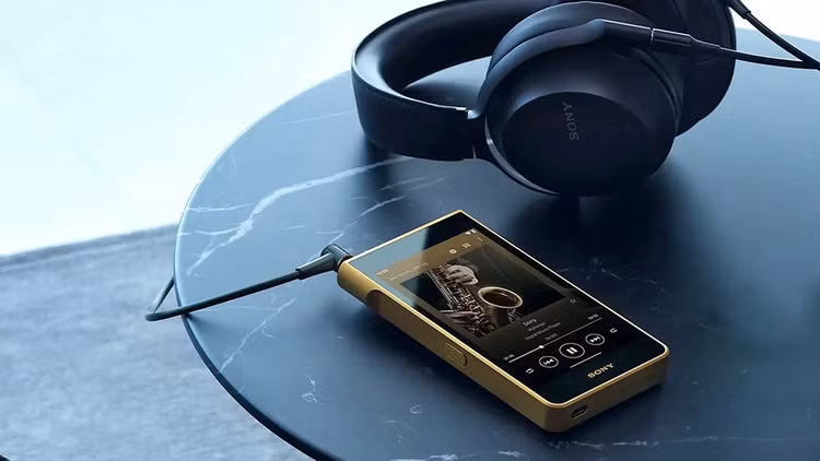 sonys-walkman.jpg