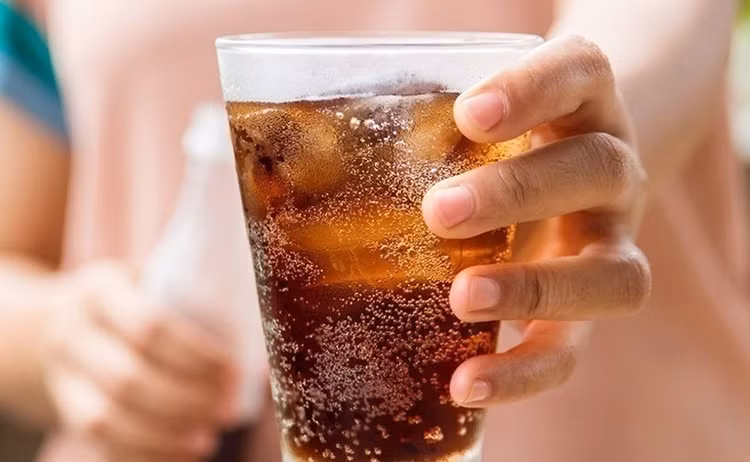 nuoc-uong-co-gas.jpg