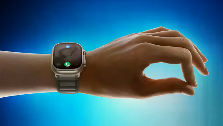 apple-watch-ultra-2-double-tap-gesture-230912-faeture-blue.jpg