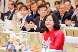 Chủ tịch MTTQ Bùi Thị Minh Hoài: Liên hiệp Hội kiến tạo môi trường tự do sáng tạo cho đội ngũ trí thức