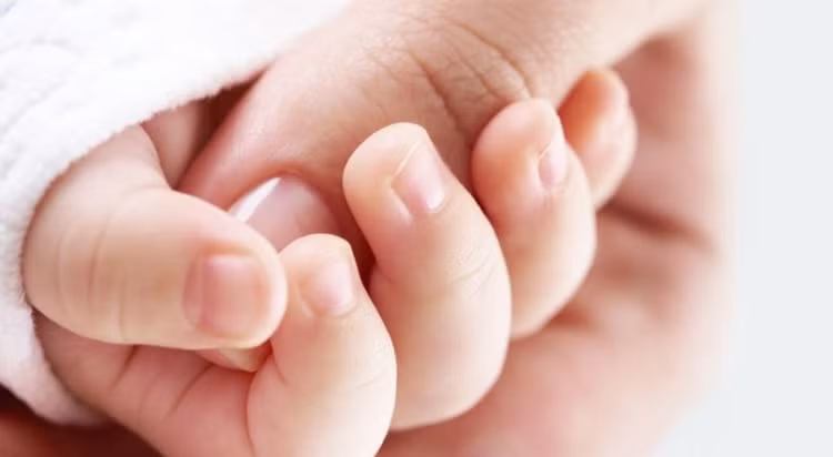 Kỳ tích 1 năm "cứu" bé sinh non 24 tuần tuổi, nhiều bệnh nguy kịch - Ảnh minh hoạ