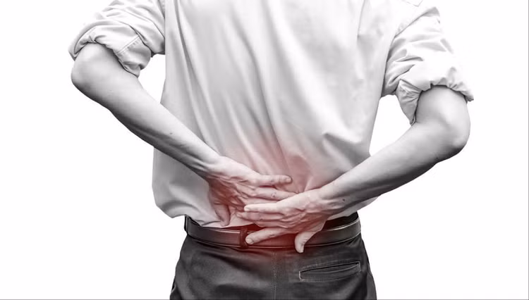 Nhận biết triệu chứng viêm cột sống dính khớp - Ảnh minh hoạ