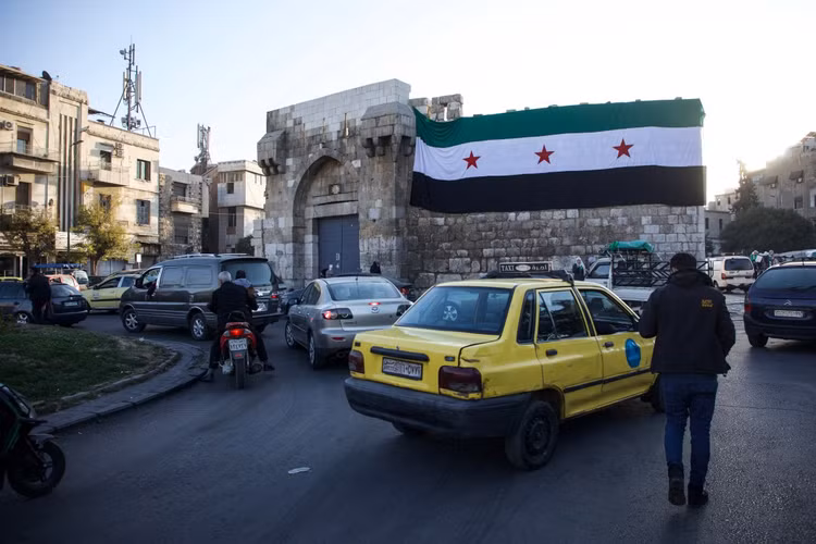 Bất ngờ không khí Giáng sinh ở thủ đô Syria - Hình 3 Bat ngo khong khi Giang sinh o thu do Syria-Hinh-3