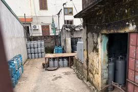 Hà Nội phát hiện nhiều cơ sở san chiết gas trái phép