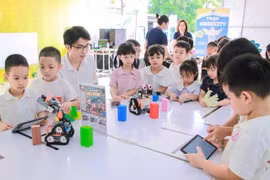 Đề xuất hệ thống hồ sơ học tập suốt đời dựa trên mã định danh cá nhân