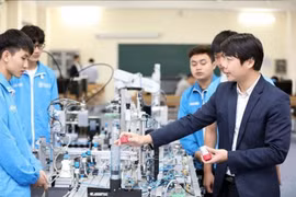 Bộ GD&ĐT đề xuất chương trình bồi dưỡng giáo viên linh hoạt, hiện đại hơn