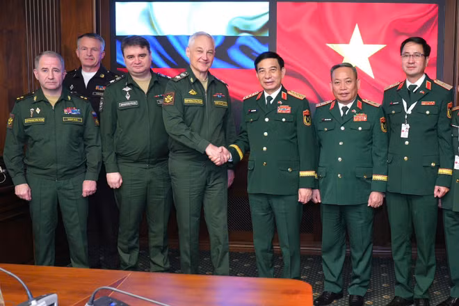 Đại tướng Phan Văn Giang hội kiến Bộ trưởng Bộ Quốc phòng Liên bang Nga