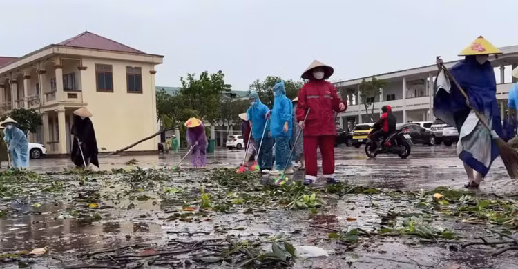 nhieu-benh-vien-trung-tam-y-te-o-nghe-an-tan-hoang-sau-bao23-1756263472124608715519.jpg