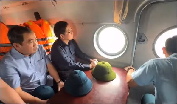 anh-bai.png