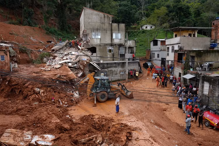 aplulutbrazil.jpg