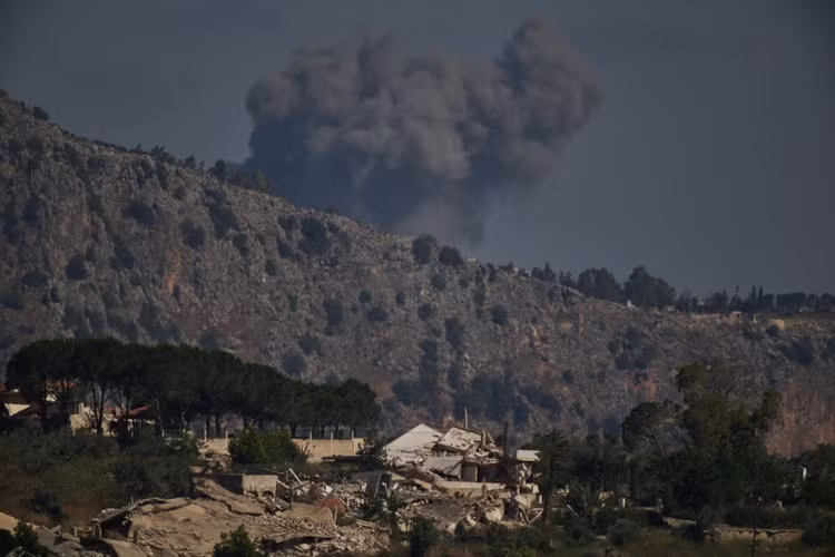 aplebanon.jpg