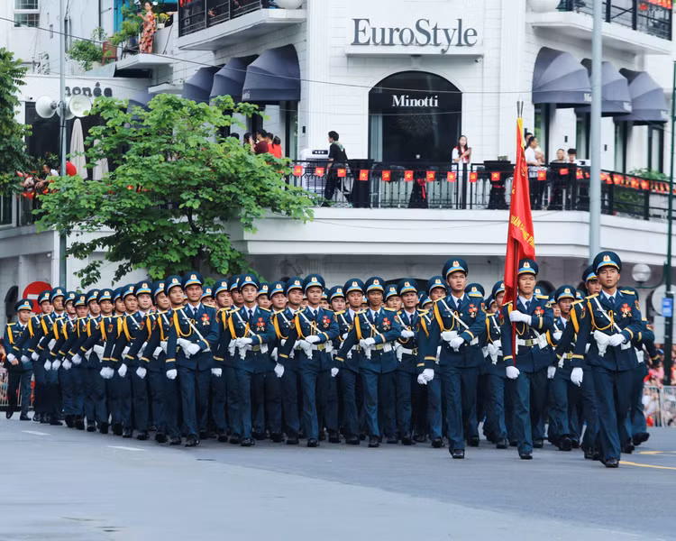 gen-h-tong15.jpg