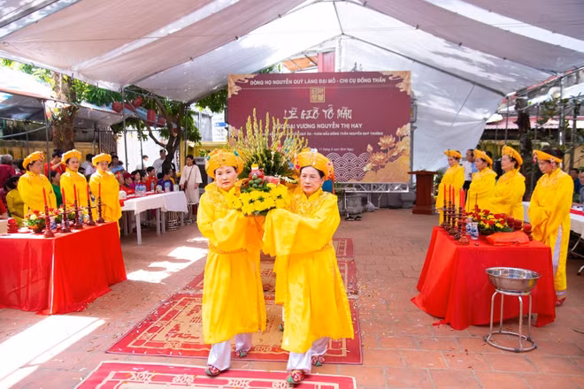 Trang trọng lễ giỗ Chánh Phu nhân Nguyễn Thị Hay