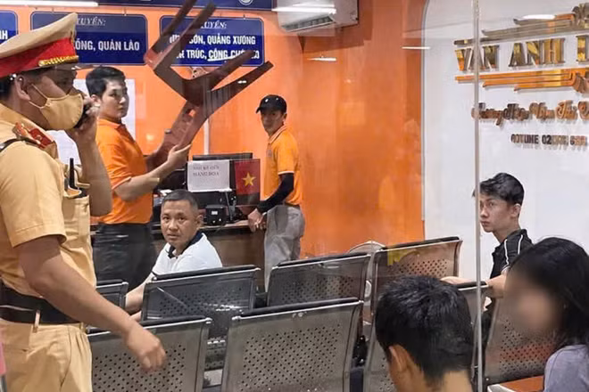 Cảnh sát giao thông truy vết phương tiện, phối hợp tìm kiếm một nữ sinh 