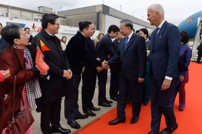 Tổng Bí thư, Chủ tịch nước Tô Lâm bắt đầu thăm chính thức EU và Vương quốc Bỉ