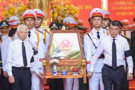 Thủ tướng Lê Minh Hưng dự lễ truy điệu, an táng 731 hài cốt liệt sĩ tại TP HCM