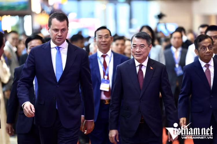 thu-tuong.jpg