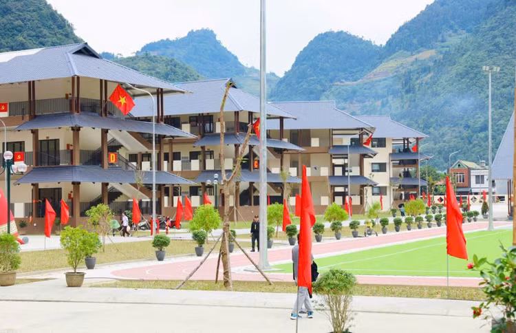 khai-giang-2.jpg