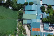 Cận cảnh khu nhà xưởng xây dựng trái phép bị cắt điện ở Hà Nội