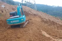 Chủ đầu tư nói gì vụ sạt lở chân cột điện đường dây 500kV Lào Cai - Vĩnh Yên?