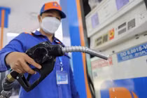 Bộ Công Thương yêu cầu tuyệt đối không găm xăng dầu