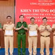 Khen thưởng hai CSGT hỗ trợ cấp cứu người đột quỵ