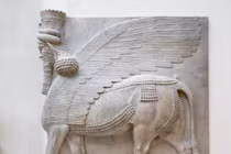 Giải mã tượng thần Lamassu kỳ dị của đế chế Assyria cổ đại