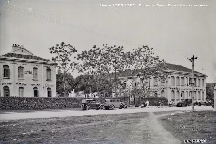 Công bố loạt ảnh cực hiếm về đường phố Hà Nội thập niên 1920 - Hình 7 Cong bo loat anh cuc hiem ve duong pho Ha Noi thap nien 1920-Hinh-7