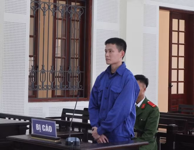 Bị cáo Nguyễn Tuấn Anh tại phiên toà.