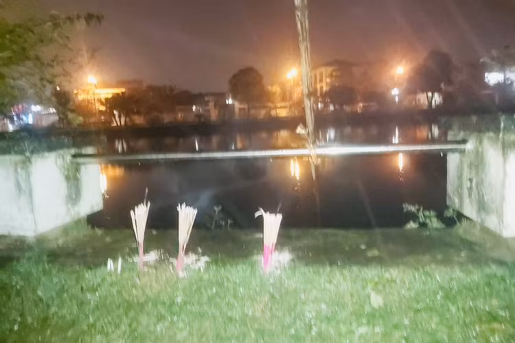 Hiện trường vụ việc. Hiện trường vụ việc.