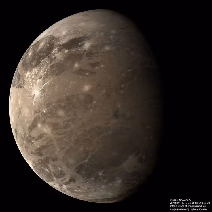 Giật mình sự thật về Ganymede - mặt trăng to nhất Hệ Mặt Trời - Hình 7 Giat minh su that ve Ganymede - mat trang to nhat He Mat Troi-Hinh-7