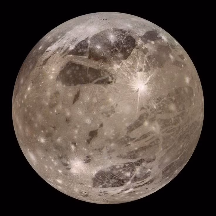 Giật mình sự thật về Ganymede - mặt trăng to nhất Hệ Mặt Trời - Hình 8 Giat minh su that ve Ganymede - mat trang to nhat He Mat Troi-Hinh-8